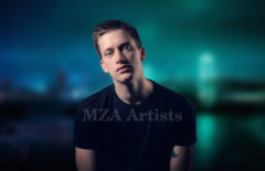 Daniel Sloss by Troy